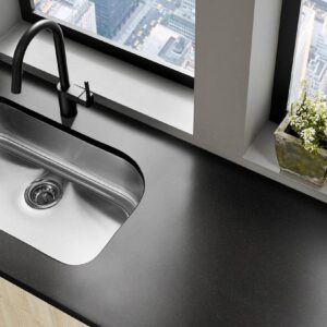 Midnight Majesty Quartz Surface