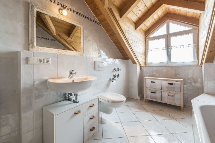 markham porcelain tile store