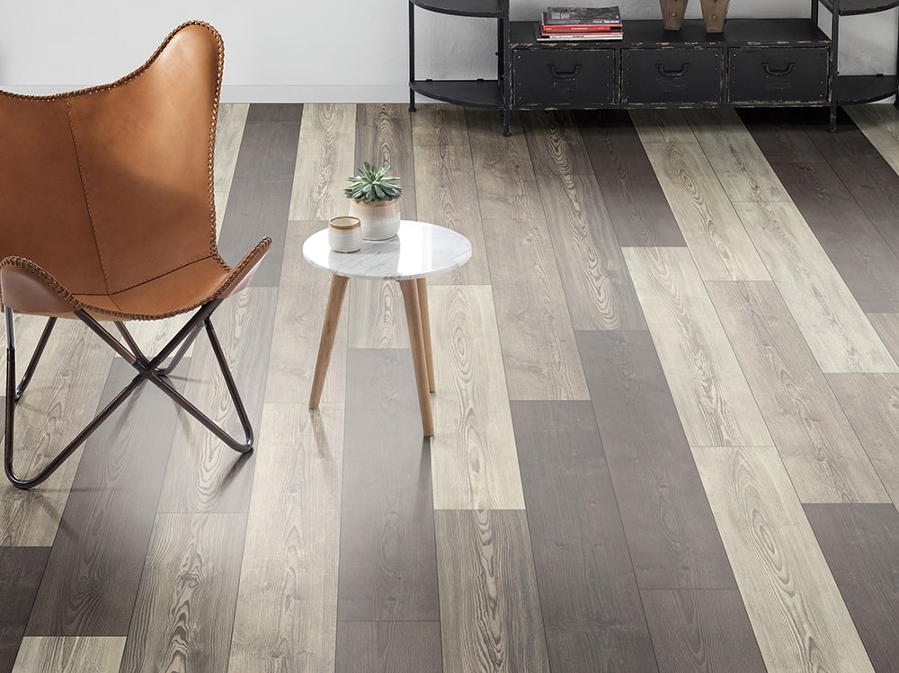 EGGER - GRAY SORGONO PINE EGGER - GRAY SORGONO PINE
