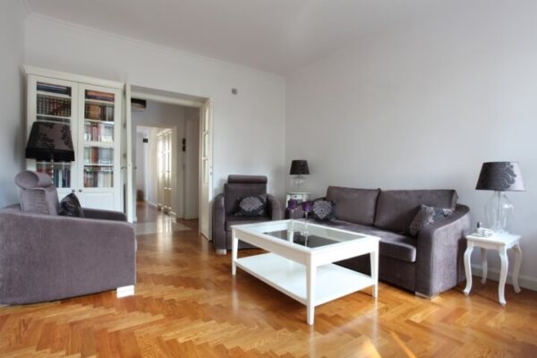 Vinyl flooring installation in London, Ontario