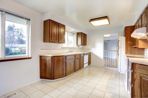 Tile flooring installation in Markham