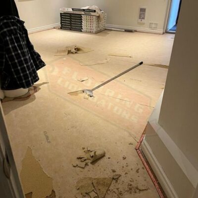 installing vinyl click floors in toronto03