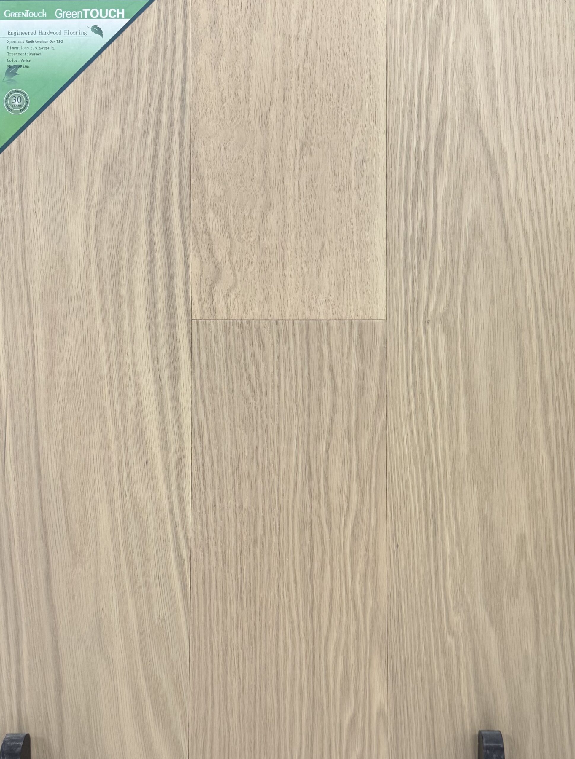 GREEN TOUCH - AMERICAN OAK - PREMIUM - 18MM - T&G ENGINEERED GREEN TOUCH - AMERICAN OAK - PREMIUM - 18MM - T&G ENGINEERED